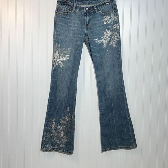 X2 Denim NWOT Flare Jeans With Distressing &Foil And Stone Design Size 4 Regular - Picture 1 of 14